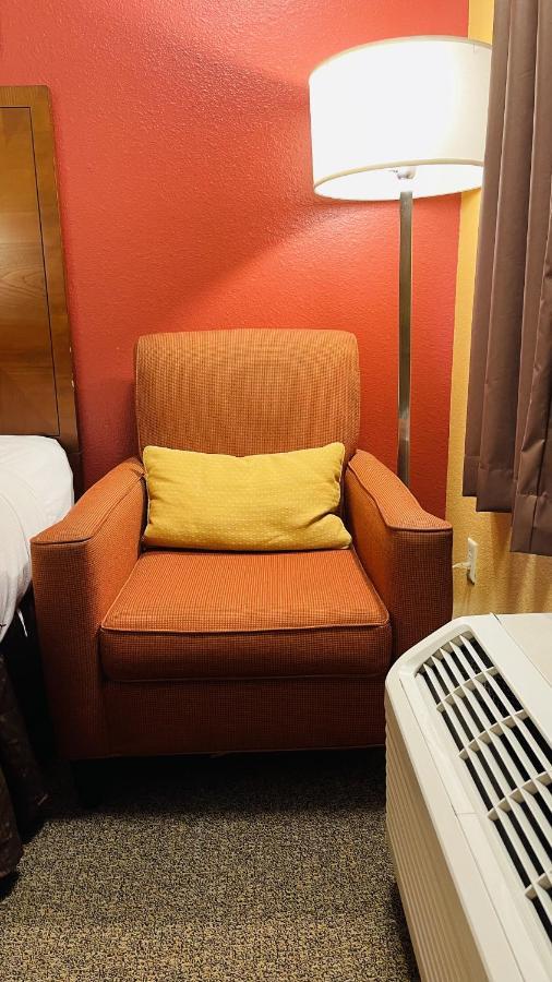 צ'לאן Apple Inn Motel מראה חיצוני תמונה