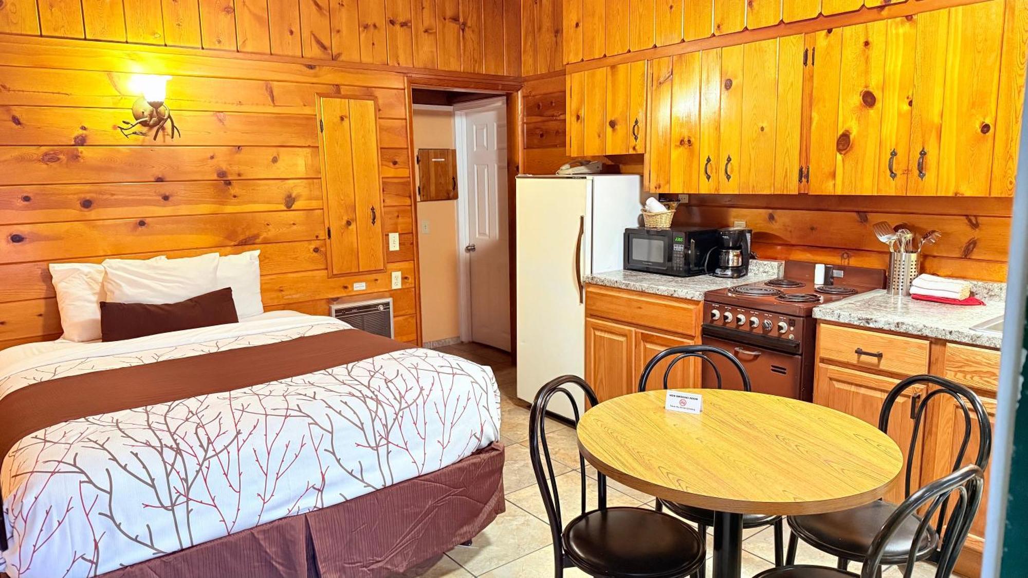 צ'לאן Apple Inn Motel מראה חיצוני תמונה